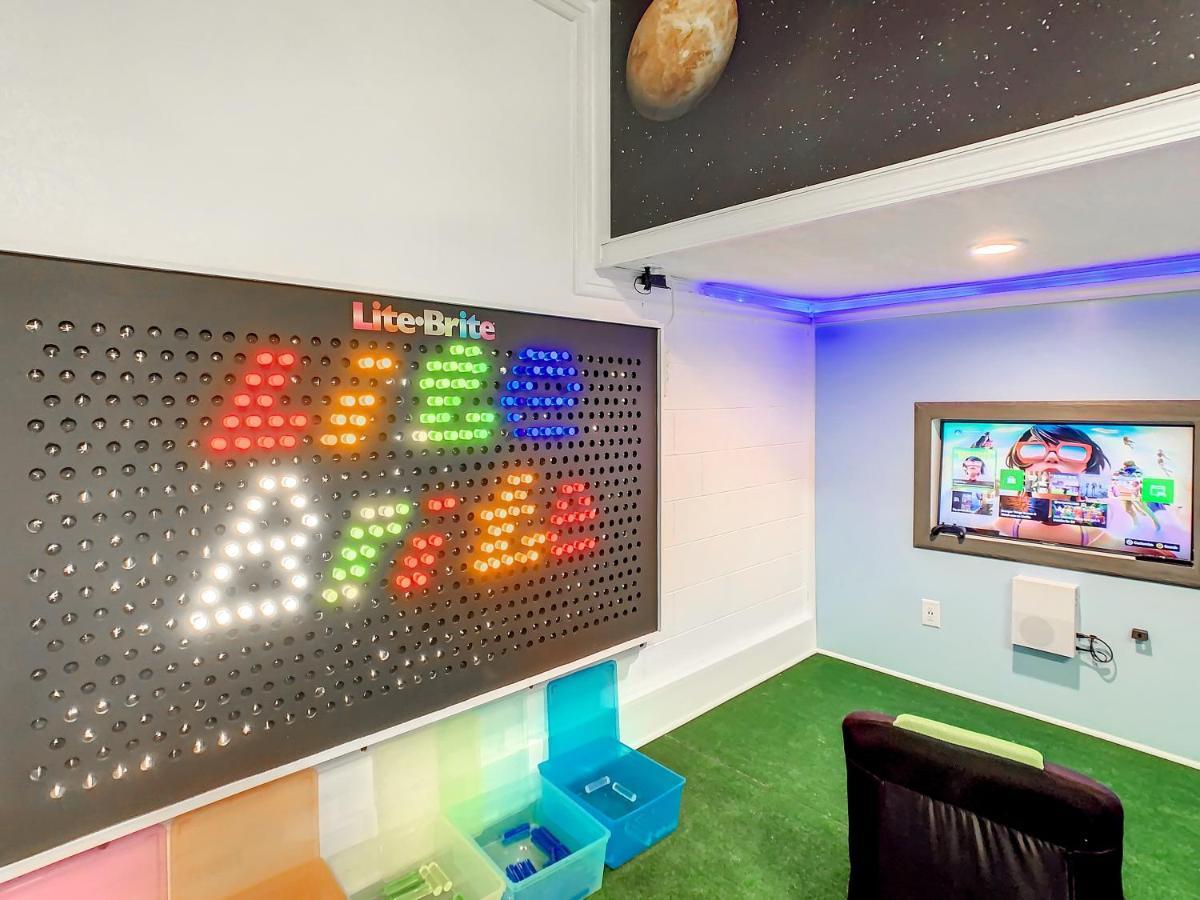 7 Bdr Family Themed Home With Mario Games Room And Free Pool Heat Orlando Esterno foto